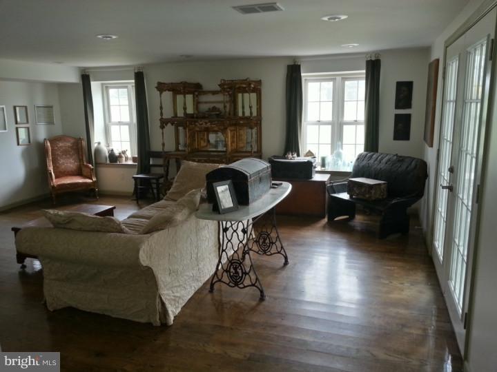 911 Blue School Road Perkasie, PA 18944 - Photo 14 of 25 Family Room
