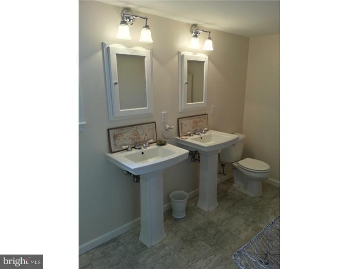 911 Blue School Road Perkasie, PA 18944 - Photo 19 of 25 Master Bathroom