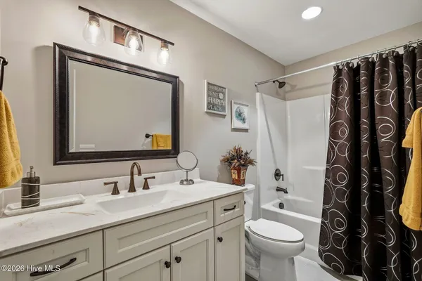 $615,000 | 121 Longleaf Drive, West End, NC 27376