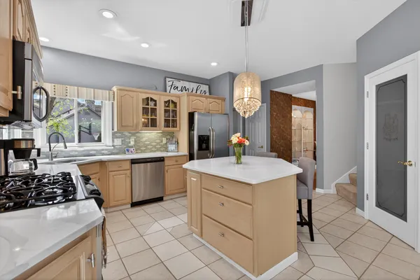 $614,900 | 4809 Stonewood Drive, Jackson, MI 49201