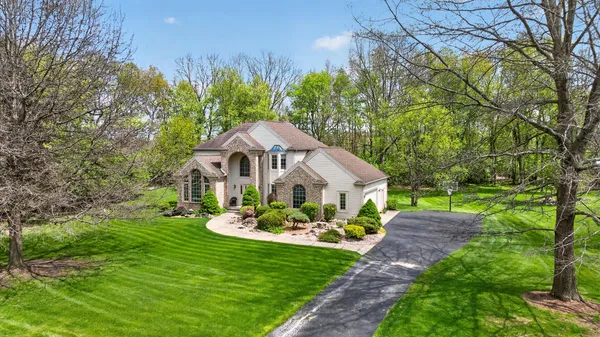 $614,900 | 4809 Stonewood Drive, Jackson, MI 49201