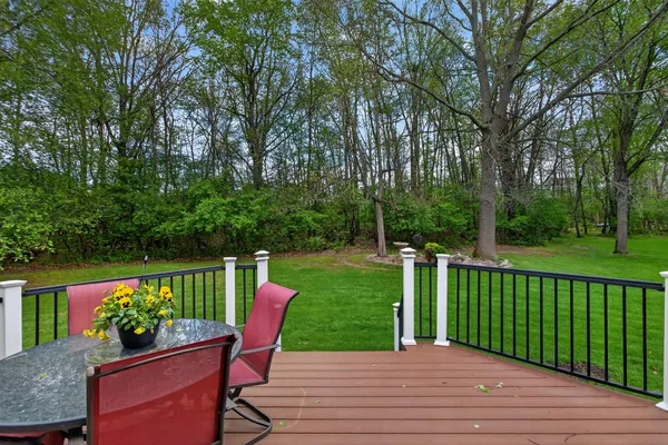 $614,900 | 4809 Stonewood Drive, Jackson, MI 49201