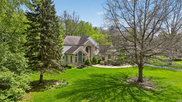 $614,900 | 4809 Stonewood Drive, Jackson, MI 49201