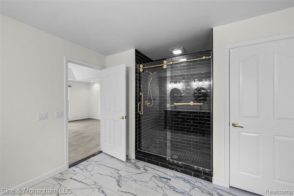 48322 Antique Road Canton, MI 48187 - Photo 25 of 45