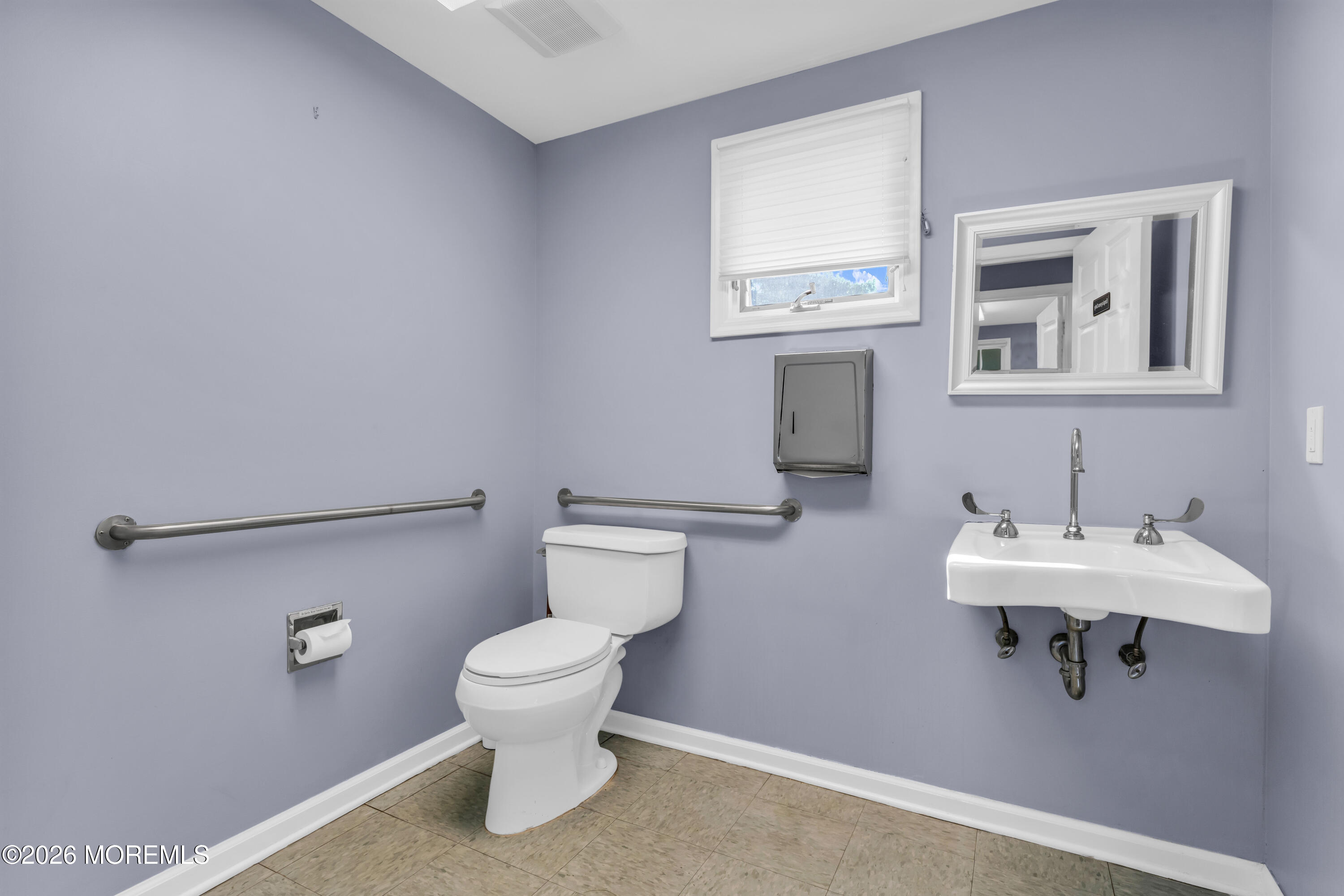 140 Tindall Road Middletown, NJ 07748 - Photo 59 of 64 photos_high_resolution_HOM00494