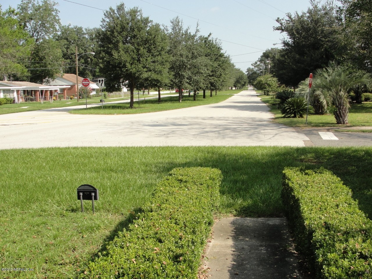 4656 Manchester Road Jacksonville, FL 32210 - Photo 27 of 31 a view of a park with large trees