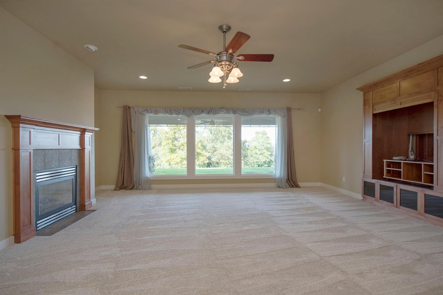 4036 Independence School Road Medford, OR 97501 - Photo 16 of 35 Additional Photo