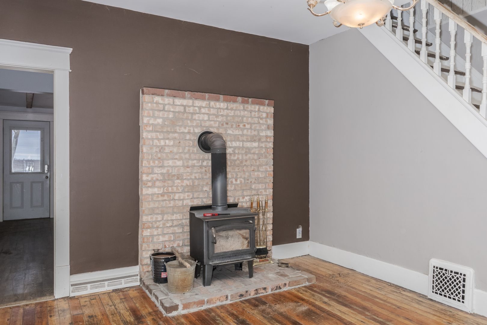 257 East 8th Road Dana, IL 61321 - Photo 23 of 45 a view of entryway with wooden floor
