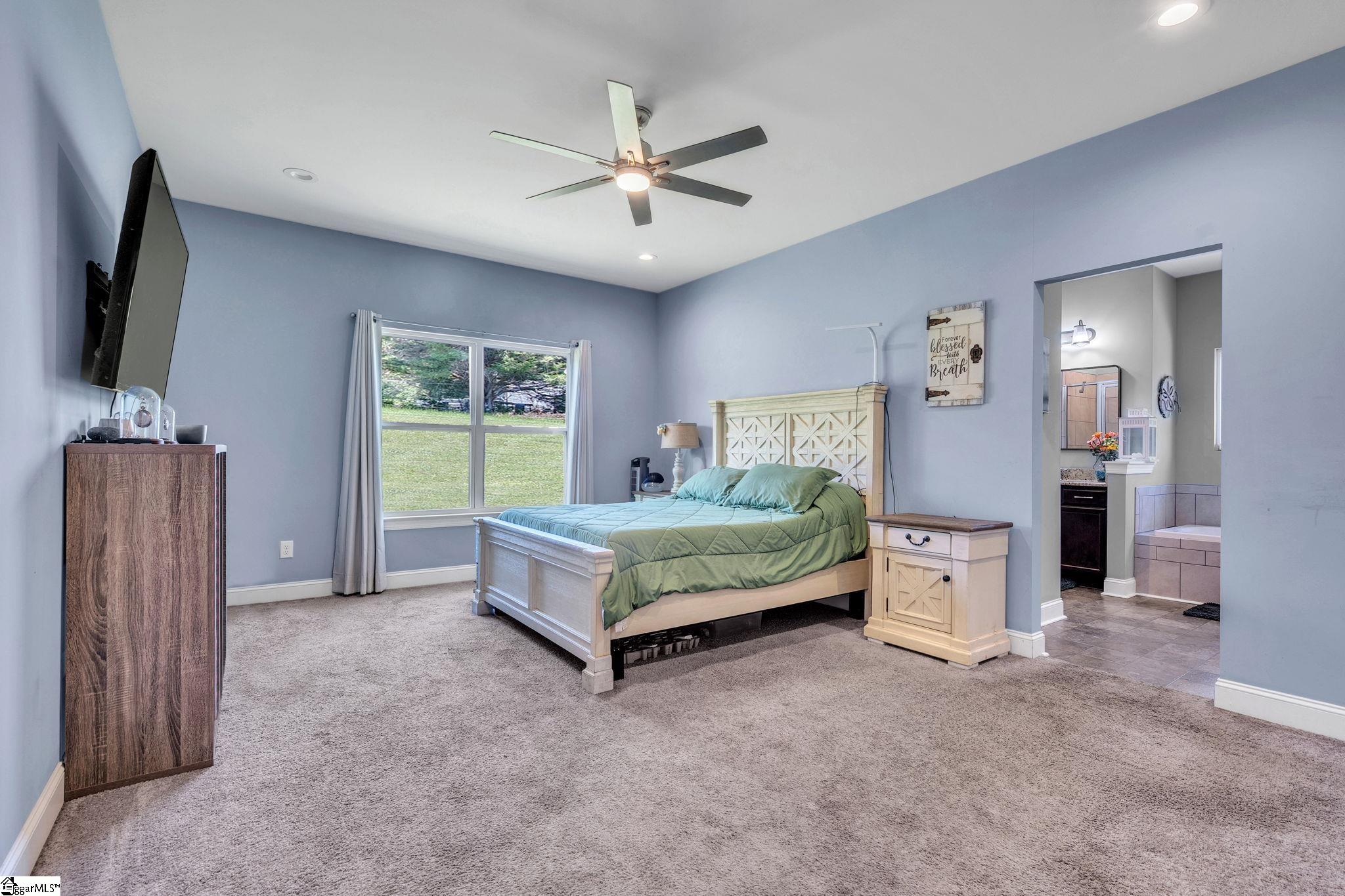488 State Rd S-42-622 Greer, SC 29651 - Photo 8 of 17 Gallery Image 8