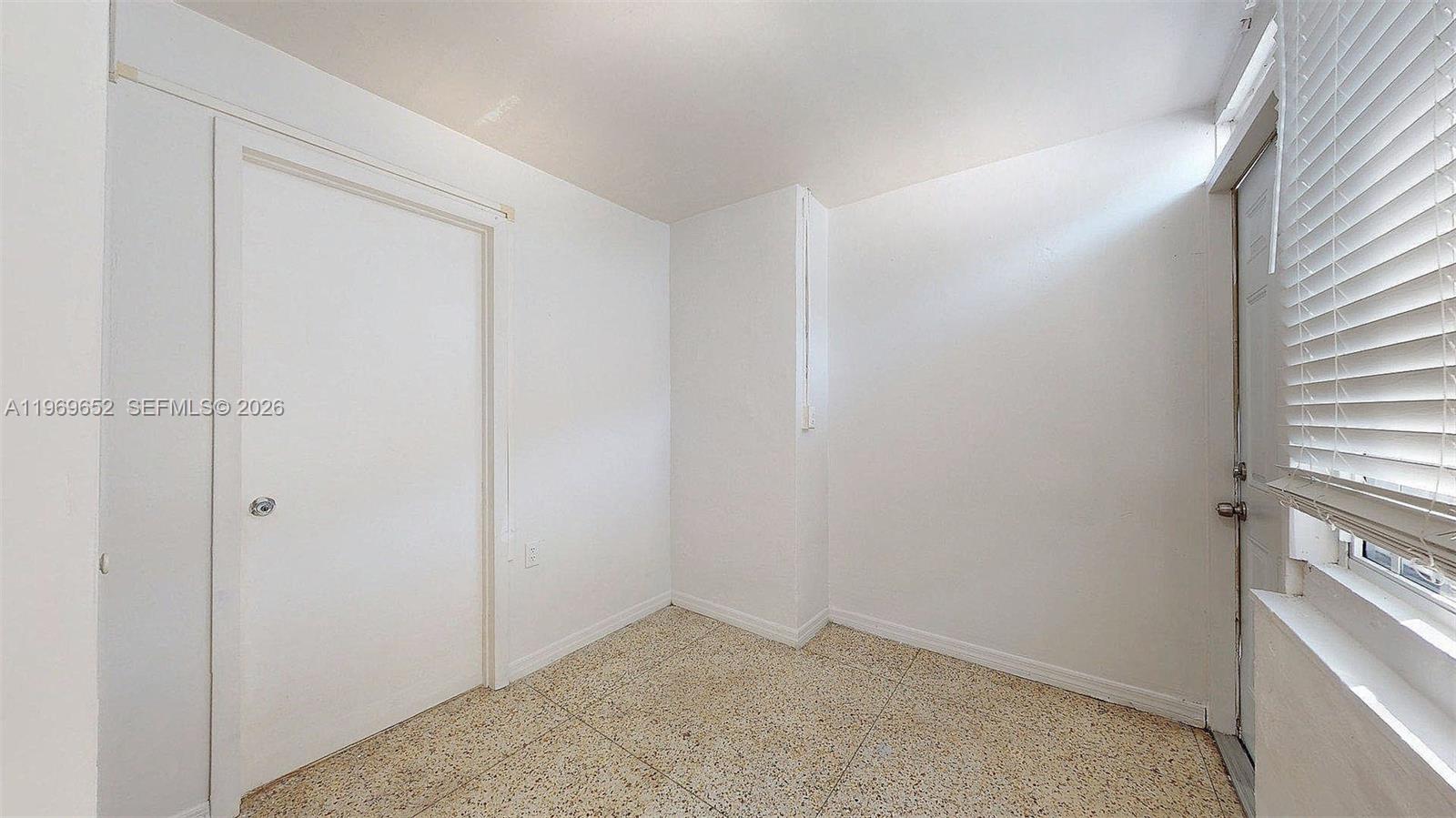 1611 Southwest 21st Street Miami, FL 33145 - Photo 40 of 59 a view of small space