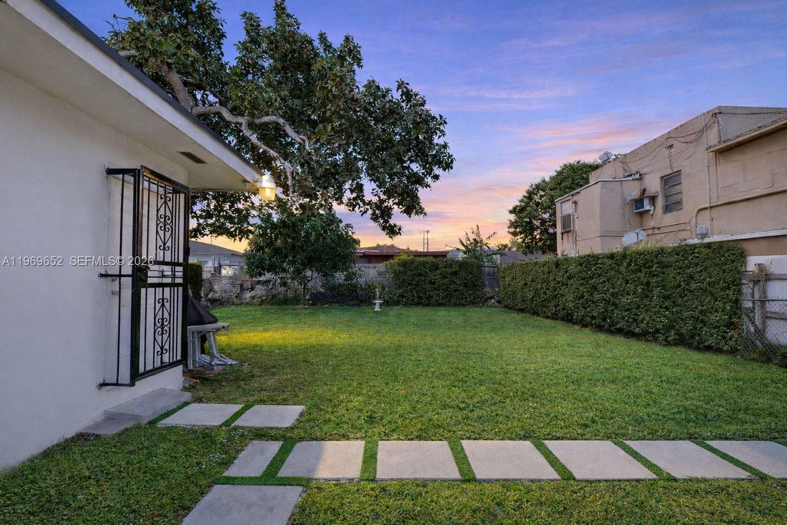 1611 Southwest 21st Street Miami, FL 33145 - Photo 50 of 59