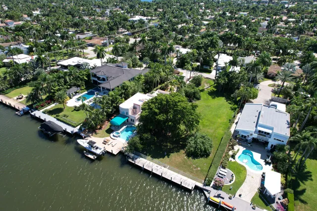 $3,490,000 | 1010 South North Lake Drive, Hollywood, FL 33019