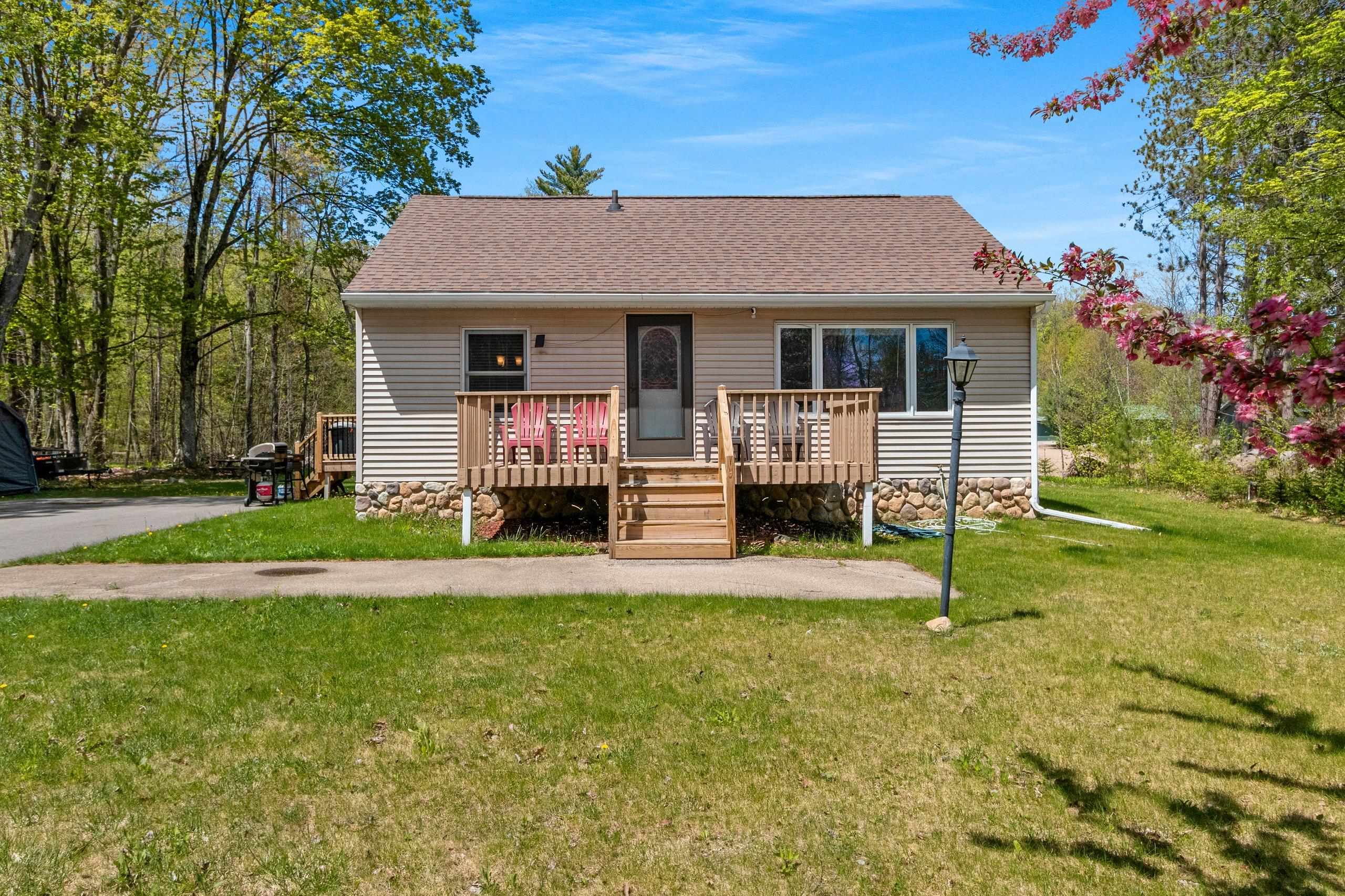 15835 Maiden Lake Road Mountain, WI 54149 - Photo 3 of 50