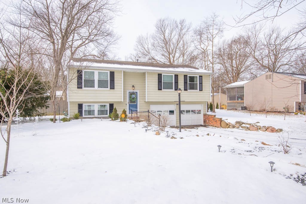1736 Stonehaven Road Madison, OH 44057 - Photo 2 of 24 Gallery Image 2