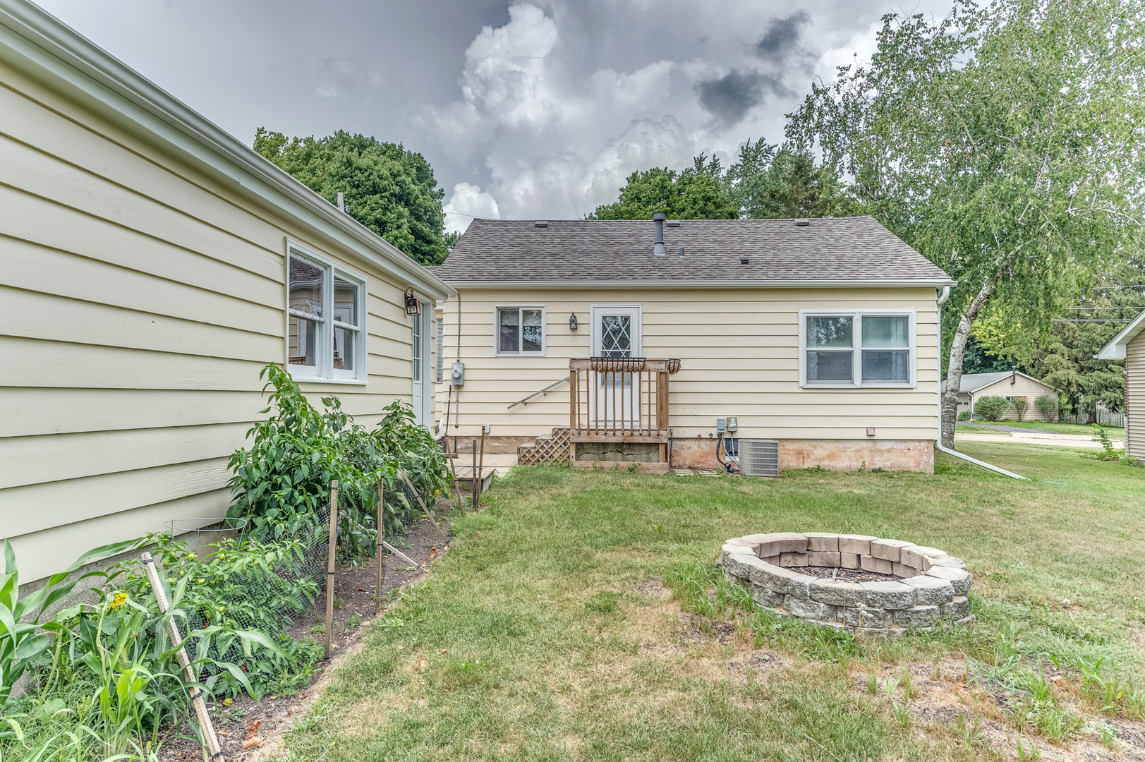 366 Home Street Sycamore, IL 60178 - Photo 23 of 26