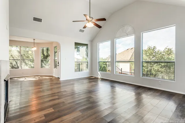 $530,000 | 1007 Verde Vista Drive, San Antonio, TX 78216