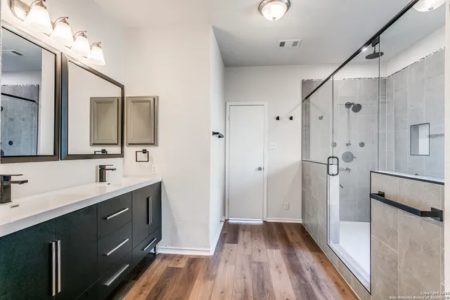 $530,000 | 1007 Verde Vista Drive, San Antonio, TX 78216