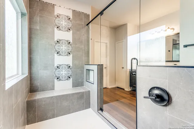 $530,000 | 1007 Verde Vista Drive, San Antonio, TX 78216