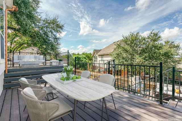 $530,000 | 1007 Verde Vista Drive, San Antonio, TX 78216