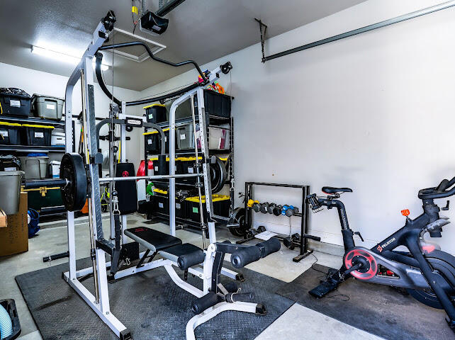 4805 116th Street Lubbock, TX 79424 - Photo 55 of 57 a view of a room with gym equipment