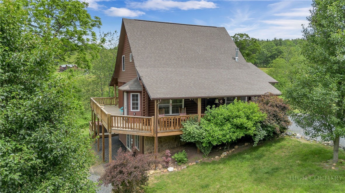 218 Cherokee Circle Jefferson, NC 28640 - Photo 2 of 50 Gallery Image 2
