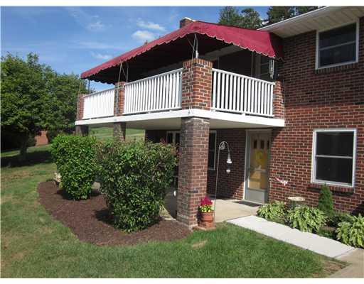 1345 Clifton Road Washington, PA 15301 - Photo 4 of 18 Exterior Back.