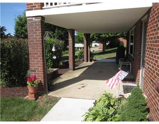 1345 Clifton Road Washington, PA 15301 - Photo 5 of 18 Patio/Deck.