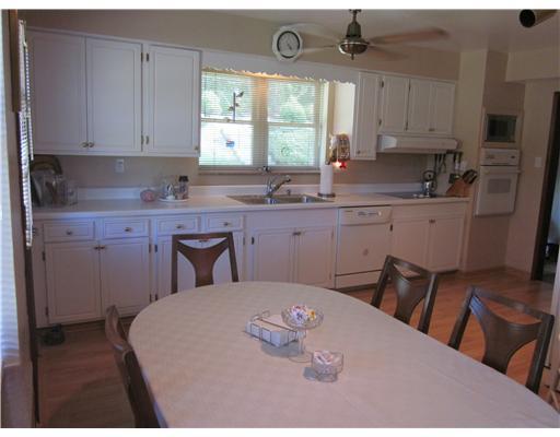 1345 Clifton Road Washington, PA 15301 - Photo 7 of 18 Kitchen.