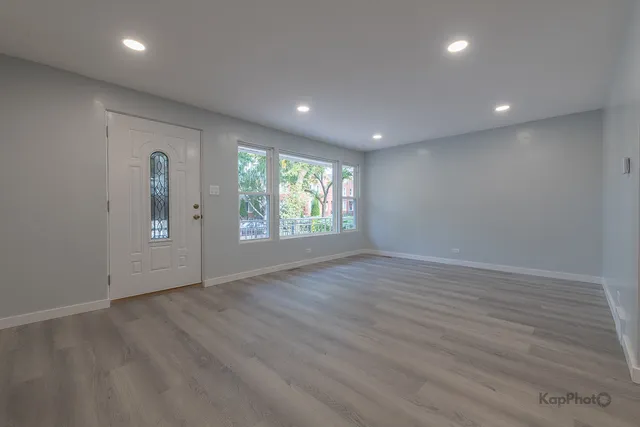 $428,000 | 4149 South Rockwell Street, Chicago, IL 60632