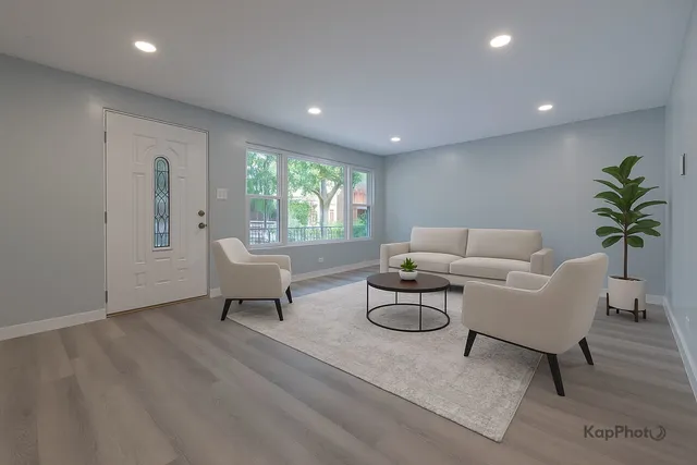 $428,000 | 4149 South Rockwell Street, Chicago, IL 60632