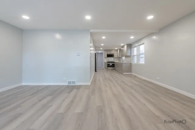 $428,000 | 4149 South Rockwell Street, Chicago, IL 60632