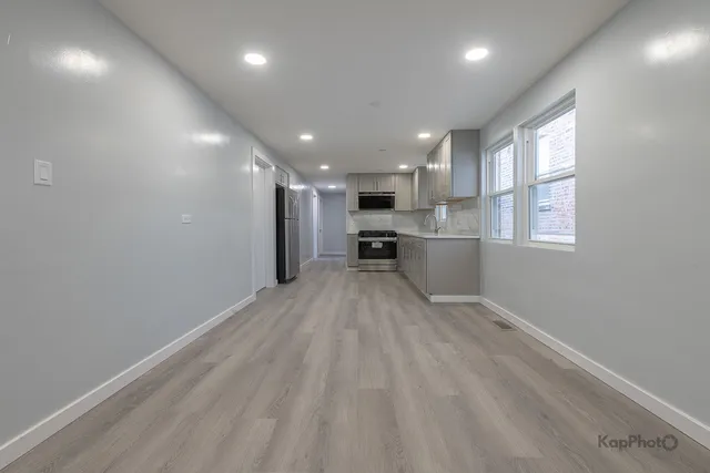 $428,000 | 4149 South Rockwell Street, Chicago, IL 60632