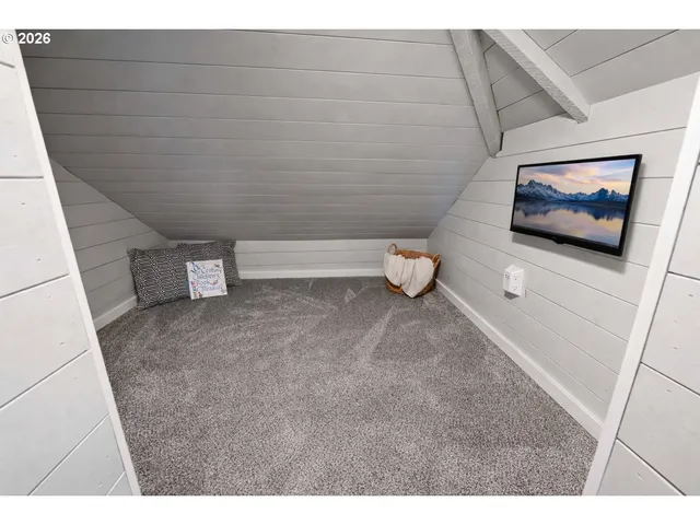 $515,000 | 590 17th Street, Astoria, OR 97103