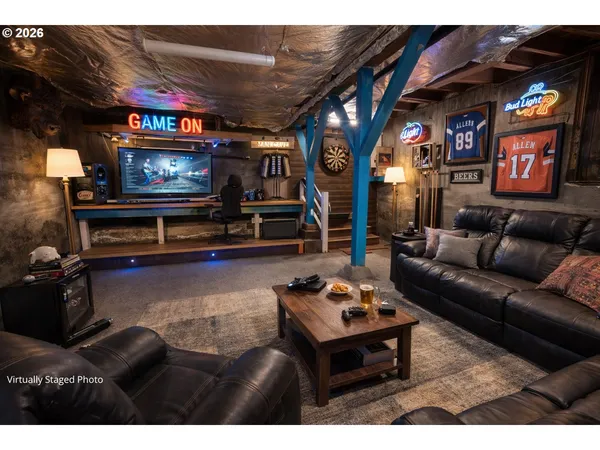 $515,000 | 590 17th Street, Astoria, OR 97103