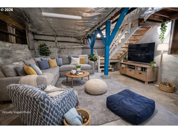 $515,000 | 590 17th Street, Astoria, OR 97103