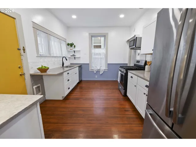 $515,000 | 590 17th Street, Astoria, OR 97103