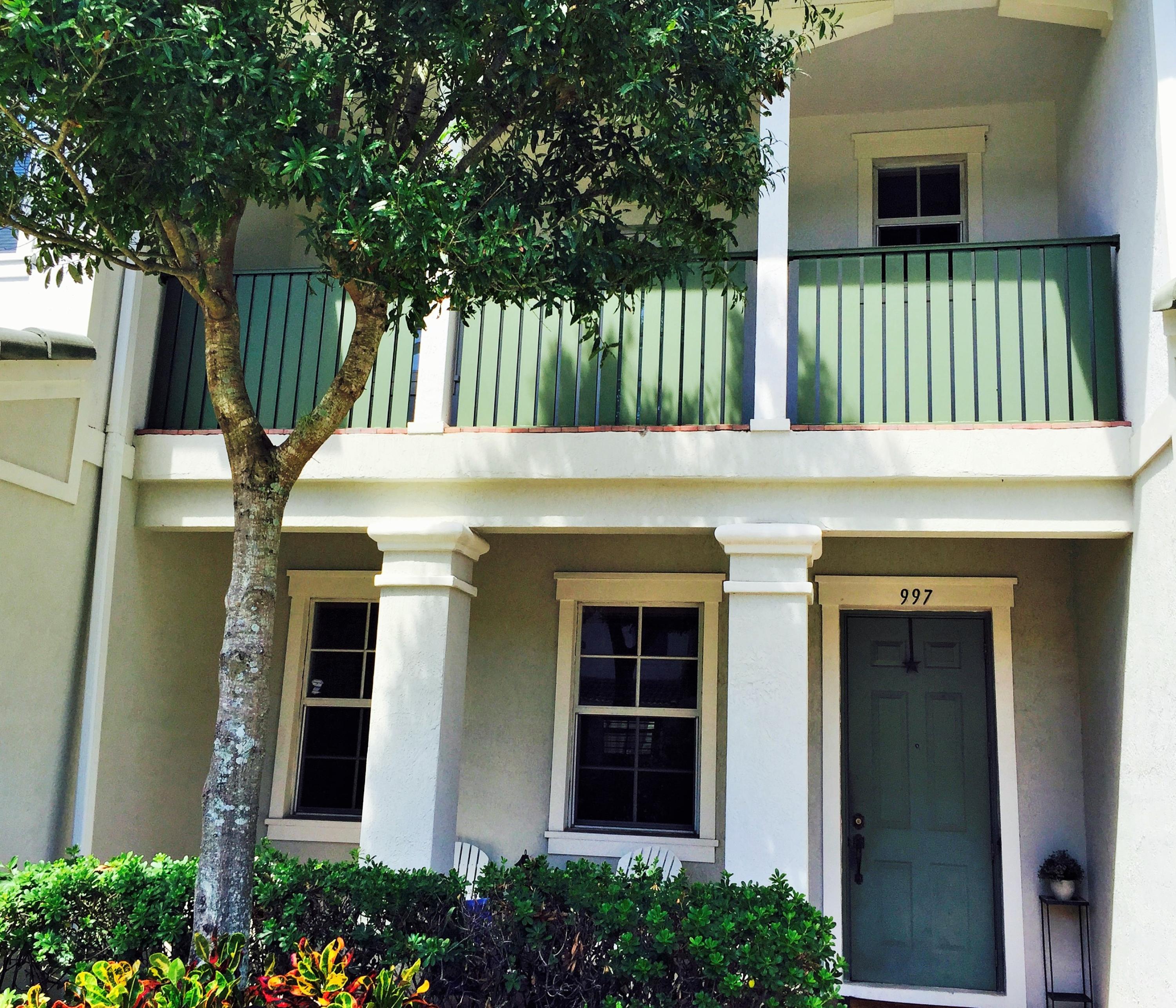 997 Northwest 18th Avenue Boca Raton, FL 33431 - Photo 2 of 27 Front exterior (2)