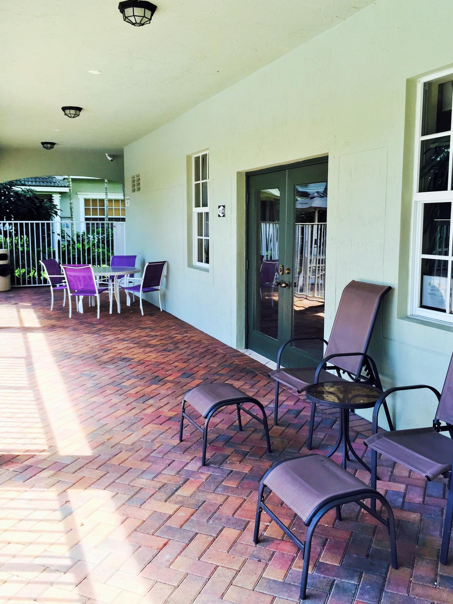 997 Northwest 18th Avenue Boca Raton, FL 33431 - Photo 25 of 27 pool patio area