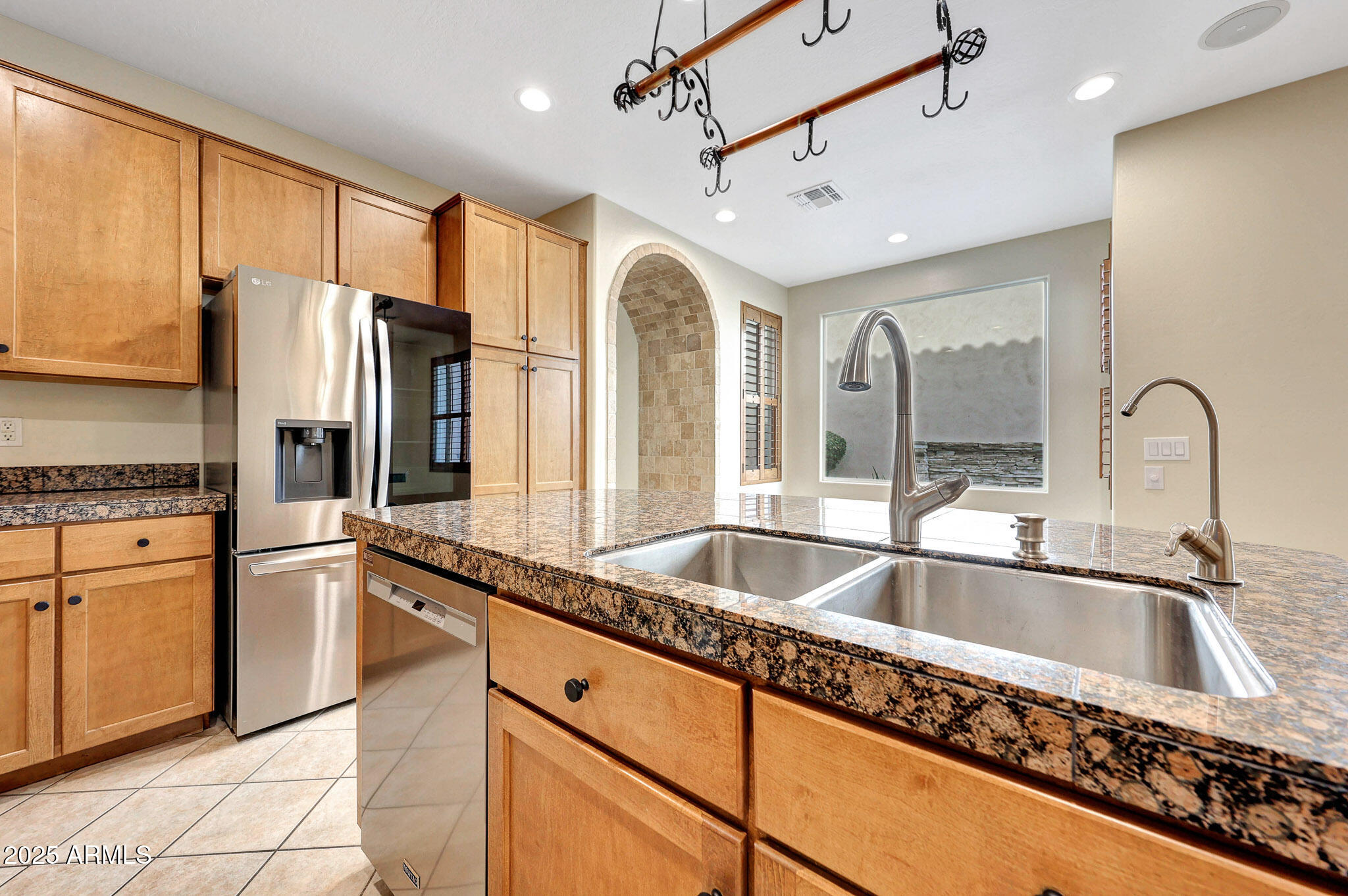 2909 North 48th Street Phoenix, AZ 85018 - Photo 19 of 48 B (14)