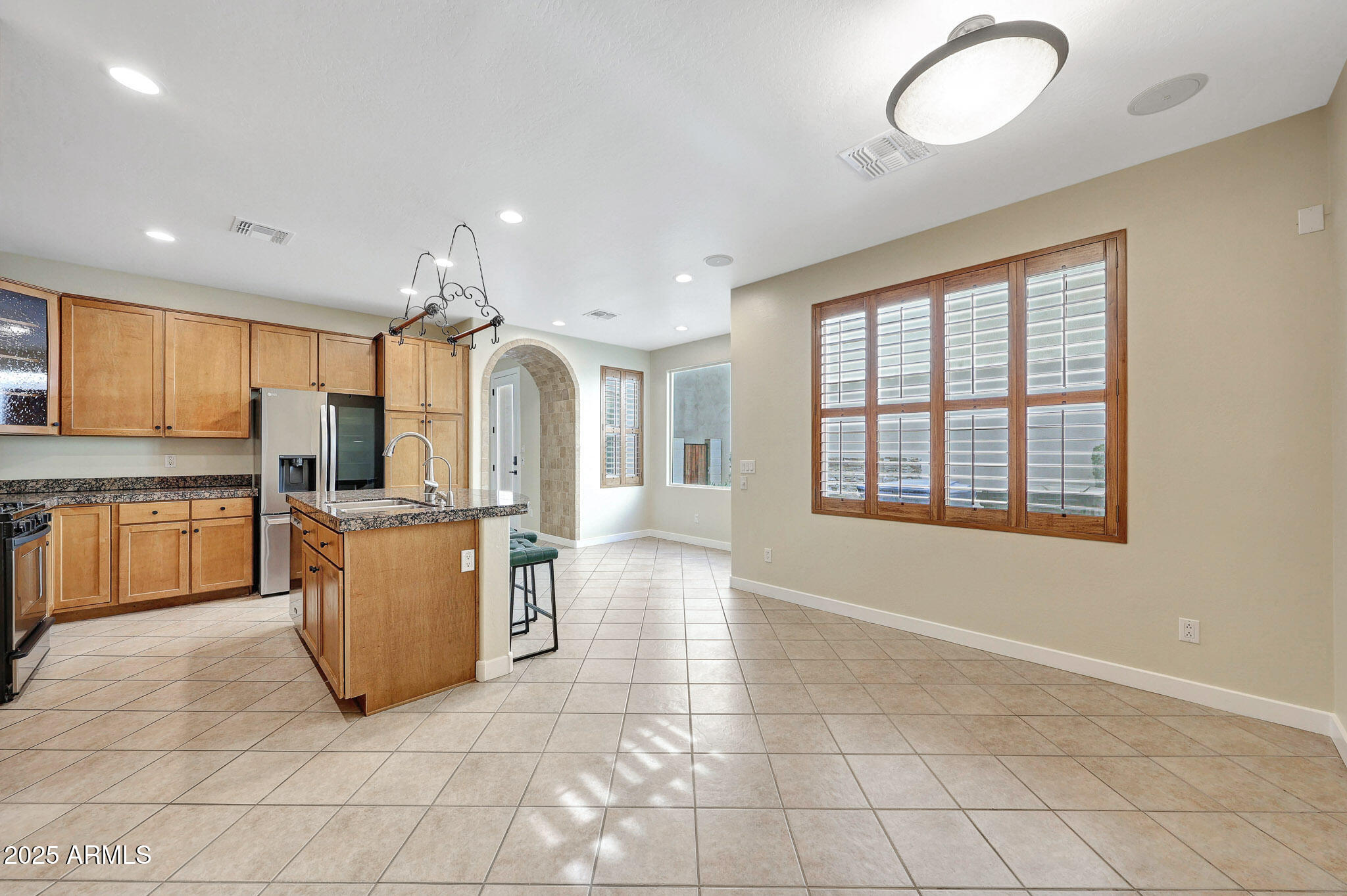 2909 North 48th Street Phoenix, AZ 85018 - Photo 21 of 48 B (16)