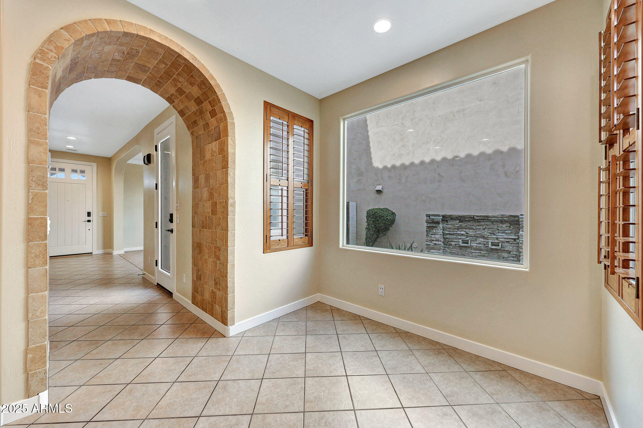 2909 North 48th Street Phoenix, AZ 85018 - Photo 23 of 48 B (18)