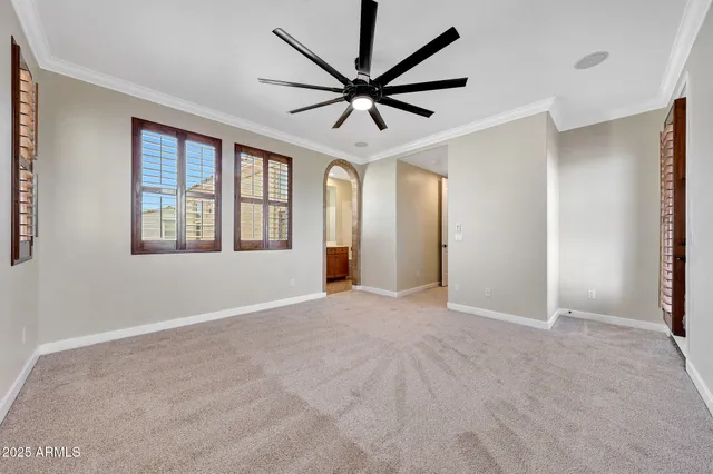 $2,950 | 2909 North 48th Street, Phoenix, AZ 85018