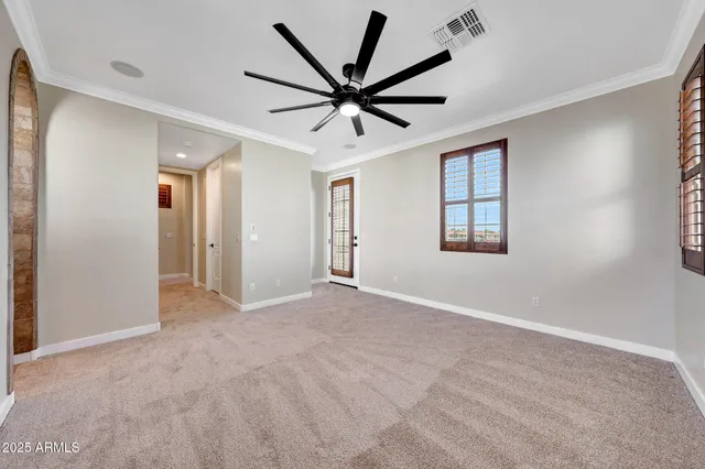 $2,950 | 2909 North 48th Street, Phoenix, AZ 85018