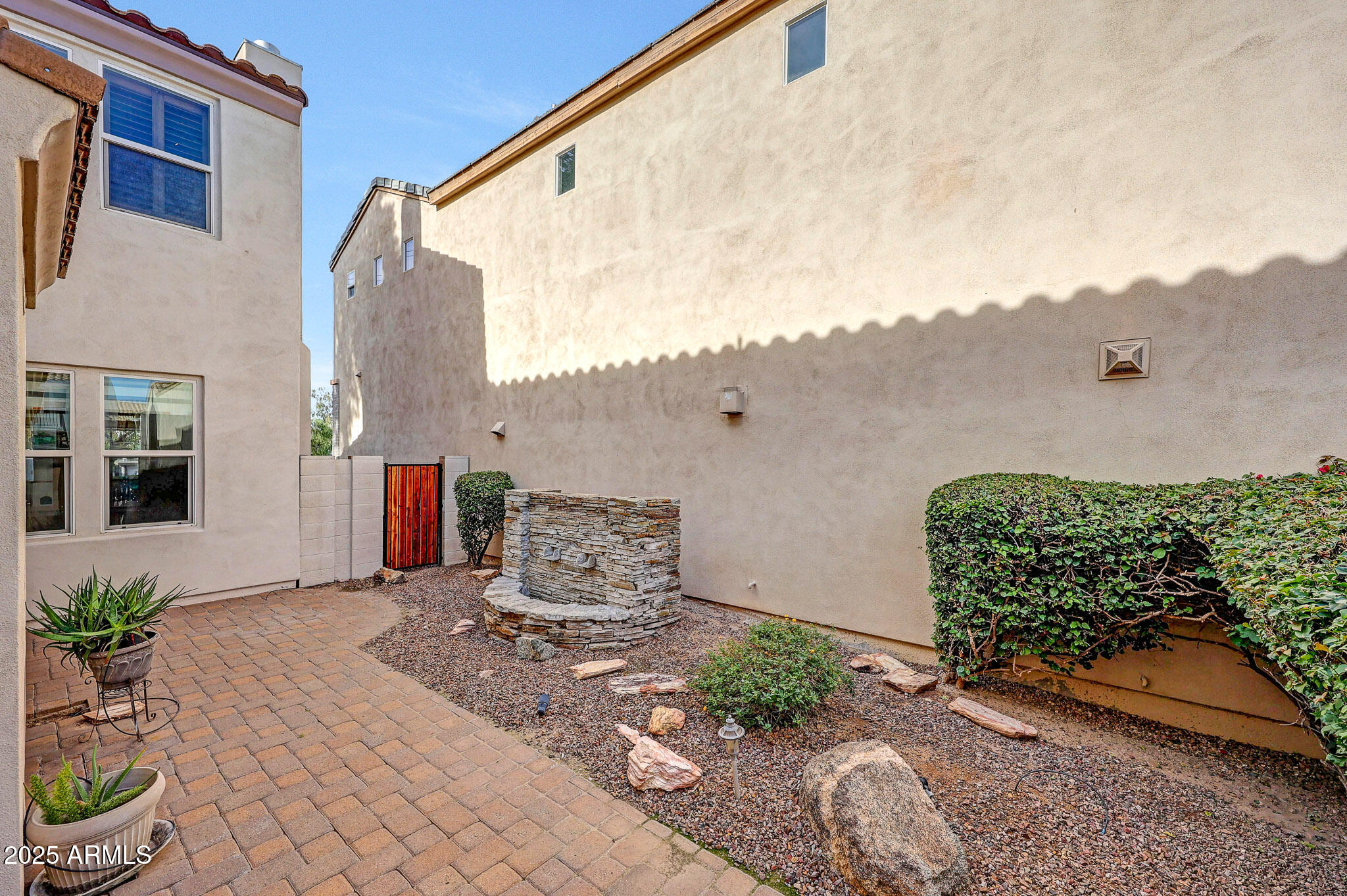 2909 North 48th Street Phoenix, AZ 85018 - Photo 43 of 48 C (8)
