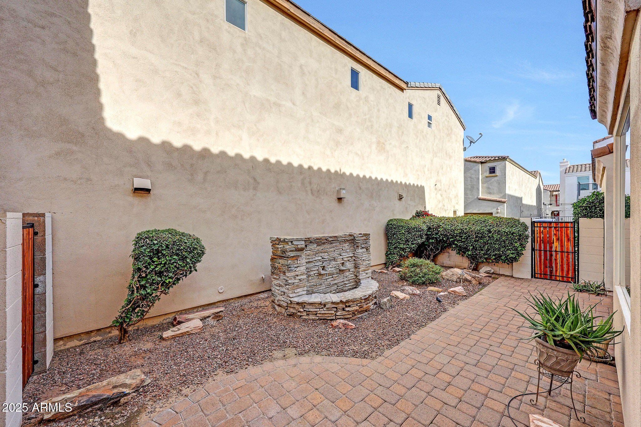 2909 North 48th Street Phoenix, AZ 85018 - Photo 45 of 48 C (7)