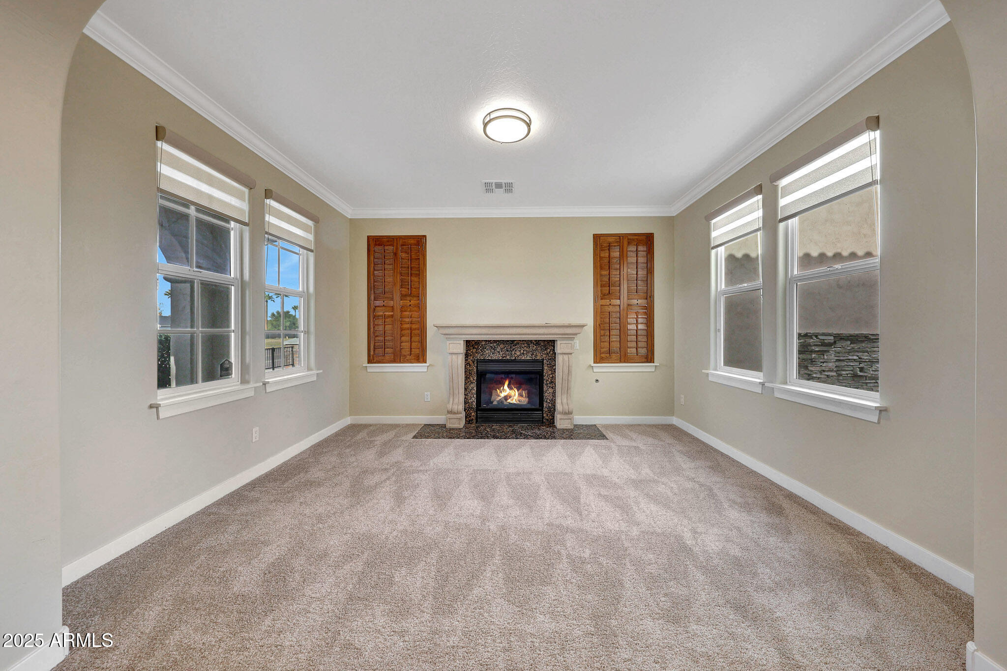 2909 North 48th Street Phoenix, AZ 85018 - Photo 5 of 48 B (37)