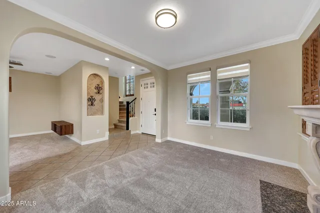 $2,950 | 2909 North 48th Street, Phoenix, AZ 85018