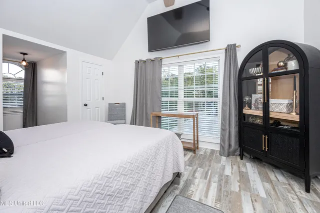 $1,800 | 1102 Stanfield Point Road, Unit A, Gautier, MS 39553