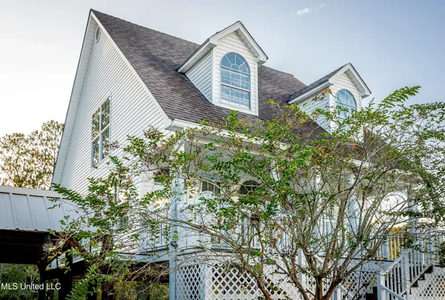 $1,800 | 1102 Stanfield Point Road, Unit A, Gautier, MS 39553