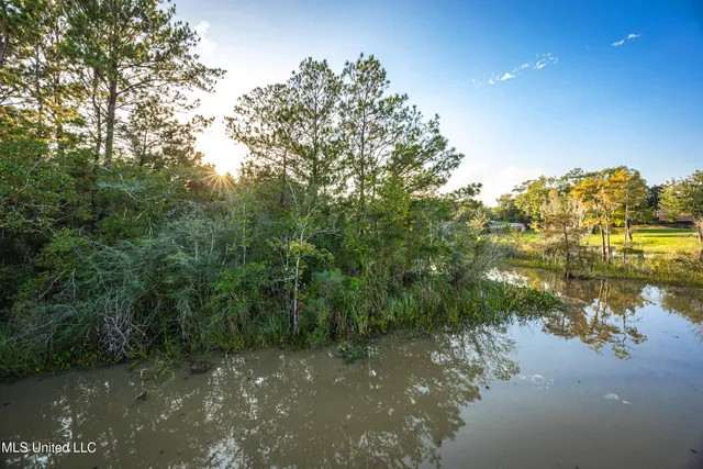 $1,800 | 1102 Stanfield Point Road, Unit A, Gautier, MS 39553